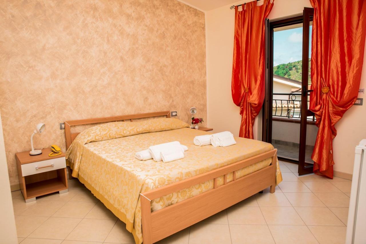 Hotel Cilentiamoci Palinuro Extérieur photo
